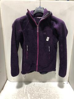 Lot 938  
            Chesterfield SR45 - Parcel Delivery Only 

                
RAB WOMEN'S BOULDER POLARTEC THERMAL PRO PURPLE PILE HOODED WOMENS JKT (LOCATION:...