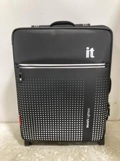 Lot 971  
            Chesterfield SR45 - Parcel Delivery Only 

                
ITLUGGAGE BLACK SUITCASE (LOCATION: D9)