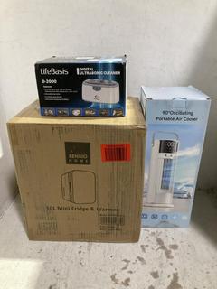 Lot 1085  
            Chesterfield SR44 - Parcel Delivery Only 

                
3 X ASSORTED ITEMS TO INCLUDE LIFE BASIS DIGITAL ULTRASONIC CLEANER (LOCATION: C8)