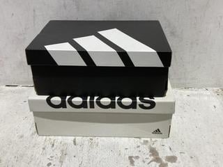 Lot 1089  
            Chesterfield SR44 - Parcel Delivery Only 

                
ADIDAS VL COURT 3.0 TRAINERS IN WHITE SIZE 7 UK TO INCLUDE ADIDAS PURE MOTION 2.0...