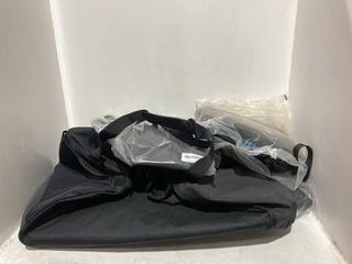 Lot 1137  
            Chesterfield SR44 - Parcel Delivery Only 

                
5 X ASSORTED BAGS TO INCLUDE ADIDAS BLACK BACKPACK (LOCATION: B2)