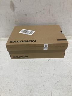 Lot 1188  
            Chesterfield SR44 - Parcel Delivery Only 

                
SALOMON XA PRO 3D GTX W SHOES IN TEAL UK SIZE 7.5 (LOCATION: B3)