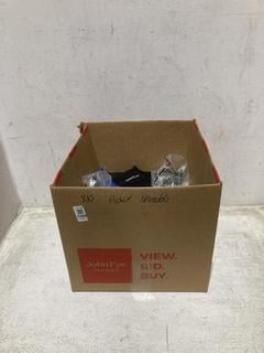 Lot 1204  
            Chesterfield SR44 - Parcel Delivery Only 

                
10 X ASSORTED ADULTS SPEEDO SWIMWEAR TO INCLUDE SHORTS SWIMSUIT IN MULTICOLOUR UK...