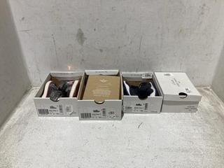 Lot 1211  
            Chesterfield SR44 - Parcel Delivery Only 

                
4 X ASSORTED KIDS SHOES TO INCLUDE CLARKS ROLLER FUN SHOES IN NAVY SIZE UK 5 (LOC...