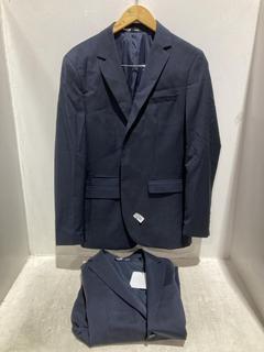 Lot 1266  
            Chesterfield SR44 - Parcel Delivery Only 

                
2 X SELECTED HOMME MENS SLIM FIT SUIT JACKET IN NAVY UK SIZE 40 REG (LOCATION: B4)