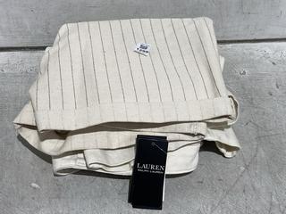 Lot 1299  
            Chesterfield SR44 - Parcel Delivery Only 

                
RALPH LAUREN CREAM DENIM SKIRT SIZE 14 TO INCLUDE LEON AND HARPER LINED SHORTS IN...