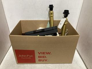 Lot 1320  
            Chesterfield SR44 - Parcel Delivery Only 

                
BOX OF ASSORTED HOUSEHOLD ITEMS TO INCLUDE THE JUST SLATE COMPANY 4 MINI PHEASANT...