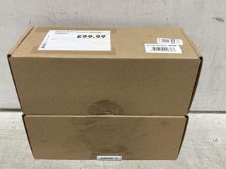 Lot 1323  
            Chesterfield SR44 - Parcel Delivery Only 

                
2 X SHARK ICZ VACUUM CLEANER BATTERY (LOCATION: B5)