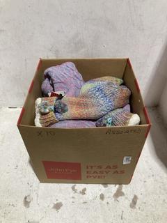 Lot 1335  
            Chesterfield SR44 - Parcel Delivery Only 

                
10 X ASSORTED ITEMS TO INCLUDE WOMENS FUR LINED SOCKS IN GREY (LOCATION: B6)
