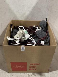 Lot 1368  
            Chesterfield SR44 - Parcel Delivery Only 

                
BOX OF ASSORTED UNDERWEAR TO INCLUDE PURPLE SUSPENDERS S (LOCATION: B6)