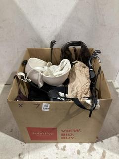 Lot 1369  
            Chesterfield SR44 - Parcel Delivery Only 

                
BOX OF ASSORTED UNDERWEAR TO INCLUDE WREN BRA SIZE 34 D (LOCATION: B6)