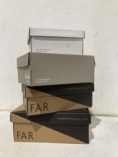 Lot 1377  
            Chesterfield SR44 - Parcel Delivery Only 

                
4 X ASSORTED KIDS SHOES TO INCLUDE CLARKS FEATHER PACE SHOES IN PINK SIZE UK 9 (L...