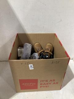Lot 1390  
            Chesterfield SR44 - Parcel Delivery Only 

                
10 X ASSORTED KIDS SHOES TO INCLUDE BROWN LEATHER BOOTS SIZE 4.5 KIDS (LOCATION: B7)