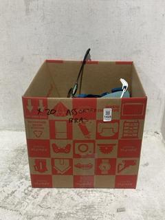 Lot 1428  
            Chesterfield SR44 - Parcel Delivery Only 

                
20 X BOX OF ASSORTED UNDERWEAR ITEMS TO INCLUDE BLUE BRA SIZE 36D (LOCATION: B8)