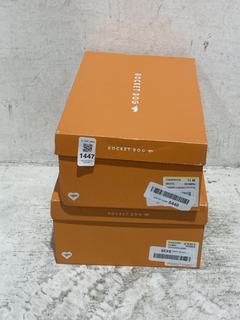 Lot 1447  
            Chesterfield SR44 - Parcel Delivery Only 

                
ROCKET DOG CHERRY CANVAS SHOES SIZE 9 UK TO INCLUDE ROCKET DOG CAMEL SHOES SIZE 5...