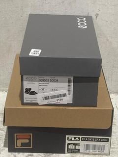 Lot 1451  
            Chesterfield SR44 - Parcel Delivery Only 

                
ECCO BLACK SANDALS SIZE 37 TO INCLUDE FILA SKYE TRAINERS IN BLACK SIZE 4.5 UK (LO...