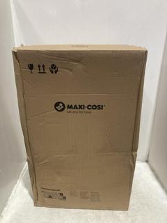 Lot 1568  
            Chesterfield SR44 - Parcel Delivery Only 

                
MAXI COSI GRAPHITE GREY CAR SEAT (LOCATION: A4)