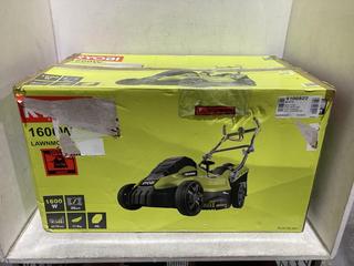 Lot 1599  
            Chesterfield SR44 - Parcel Delivery Only 

                
RYOBI 1600W LAWNMOWER - ORIGINAL RRP £146 (LOCATION: A5)