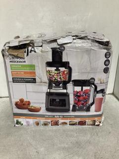 Lot 1609  
            Chesterfield SR44 - Parcel Delivery Only 

                
NINJA 3-IN-1 FOOD PROCESSOR (LOCATION: A6)