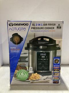Lot 1633  
            Chesterfield SR44 - Parcel Delivery Only 

                
DAEWOOD ACTUATE 6L 2-IN-2 RAPID AIR FRYER & PRESSURE COOKER (LOCATION: A7)