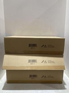 Lot 1650  
            Chesterfield SR44 - Parcel Delivery Only 

                
3 X ANKI OVERDRIVE STARTER KIT - TOTAL LOT ORIGINAL RRP £222 (LOCATION: A7)