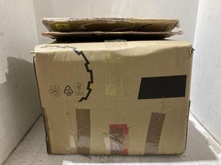 Lot 1699  
            Chesterfield SR44 - Parcel Delivery Only 

                
PHILIPS AROMA SEAL COFFEE MACHINE IN BLACK (LOCATION: A9)