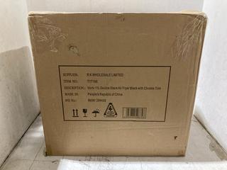 Lot 1702  
            Chesterfield SR44 - Parcel Delivery Only 

                
TOWER DUAL LAYER 10L AIR FRYER IN DARK GREY (LOCATION: A9)