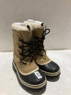 Lot 1729  
            Chesterfield SR44 - Parcel Delivery Only 

                
SOREL WATERPROOF CARIBOU BOOTS IN TAN UK SIZE 3 - ORIGINAL RRP £180 (LOCATION: A10)