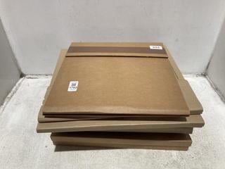 Lot 1782  
            Chesterfield SR44 - Parcel Delivery Only 

                
QTY OF ASSORTED VINYLS TO INCLUDE AFTER SCHOOL EP VINYL (LOCATION: A13)