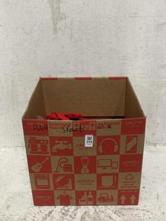 Lot 310  
            Chesterfield SR44 - Parcel Delivery Only 

                
10 X ASSORTED ADULTS SPEEDOS TO INCLUDE SPEEDO SWIMSUIT IN RED SIZE 12 (LOCATION:...