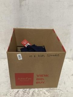 Lot 327  
            Chesterfield SR44 - Parcel Delivery Only 

                
10 X ASSORTED KIDS SPEEDO TO INCLUDE NAVY BLUE SWIM SHORTS SIZE 9/10 YEARS (LOCAT...