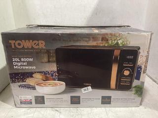 Lot 784  
            Chesterfield SR44 - Parcel Delivery Only 

                
TOWER 20 LITRE 800W 5 POWER SETTINGS DIGITAL MICROWAVE (LOCATION: D6)