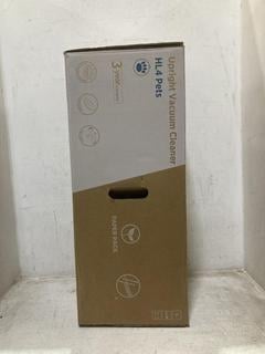 Lot 803  
            Chesterfield SR44 - Parcel Delivery Only 

                
HOOVER HL4 PETS UPRIGHT VACUUM CLEANER - ORIGINAL RRP £219 (LOCATION: D6)