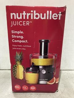Lot 847  
            Chesterfield SR44 - Parcel Delivery Only 

                
NUTRIBLEND SIMPLE JUICER (LOCATION: D8)