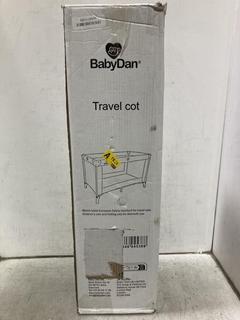 Lot 883  
            Chesterfield SR44 - Parcel Delivery Only 

                
BABY DAN TRAVEL COT (LOCATION: C1)