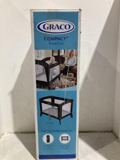 Lot 919  
            Chesterfield SR44 - Parcel Delivery Only 

                
GRACO COMPACT TRAVEL COT (LOCATION: C2)