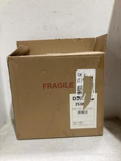 Lot 949  
            Chesterfield SR44 - Parcel Delivery Only 

                
ANTIQUE DISTRESSED RESIN HORSE STATUE IN RUST/GREY (LOCATION: C4)