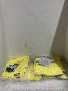 Lot 957  
            Chesterfield SR44 - Parcel Delivery Only 

                
4 X STANDSAFE HI-VIS WORK REFLECTIVE TROUSER IN YELLOW UK SIZE 30 REGULAR (LOCATI...