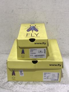 Lot 964  
            Chesterfield SR44 - Parcel Delivery Only 

                
FLY GACI220FLY SHOES IN BLACK SIZE EU 38 TO INCLUDE FLY TRIG 514 FLY BOOTS IN BLA...