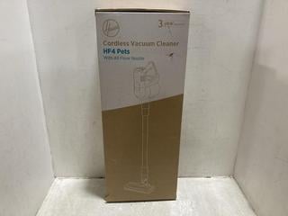 Lot 1081  
            Chesterfield SR47 - Parcel Delivery Only 

                
HOOVER HF4 PETS CORDLESS VACUUM CLEANER ORIGINAL RRP £250 (LOCATION: D7)