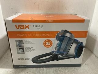 Lot 1101  
            Chesterfield SR47 - Parcel Delivery Only 

                
VAX PICKUP PET CORDED BAGLESS CYLINDER VACUUM CLEANER. (LOCATION: D8)