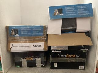 Lot 1145  
            Chesterfield SR47 - Parcel Delivery Only 

                
5 X ASSORTED PAPER SHREDDERS TO INCLUDE FELLOWES (2687742) (LOCATION: A1)