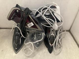 Lot 1158  
            Chesterfield SR47 - Parcel Delivery Only 

                
5 X ASSORTED APPLIANCES TO INCLUDE RUSSELL HOBBS POWERSTEAM ULTRA STEAM MOP. (349...