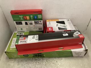 Lot 1168  
            Chesterfield SR47 - Parcel Delivery Only 

                
4 X ASSORTED ITEMS TO INCLUDE ONE FOR ALL AMPLIFIED INDOOR AERIAL (3195016) (LOCA...