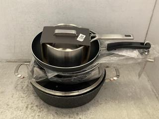 Lot 1182  
            Chesterfield SR47 - Parcel Delivery Only 

                
6 X ASSORTED COOKWARE ITEMS TO INCLUDE JOHN LEWIS 5 PLY THERMACORE 16CM SAUCEPAN ...