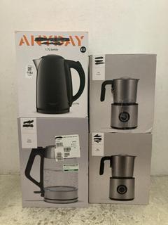 Lot 1183  
            Chesterfield SR47 - Parcel Delivery Only 

                
4 X ASSORTED JOHN LEWIS KITCHEN APPLIANCES TO INCLUDE MILK FROTHER (1631204) (LOC...