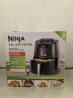 Lot 208  
            Chesterfield SR47 - Parcel Delivery Only 

                
NINJA 3.8L AIR FRYER ORIGINAL RRP £100 (LOCATION: A8)
