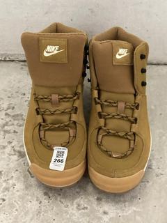 Lot 266  
            Chesterfield SR47 - Parcel Delivery Only 

                
NIGHT CITY CLASSIC TRAINERS IN WHEAT SIZE 6 (LOCATION: A10)