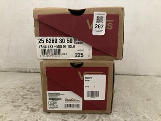 Lot 267  
            Chesterfield SR47 - Parcel Delivery Only 

                
VANS SK8 MID HI TODDLER TRAINERS IN RED/WHITE SIZE 5 TO INCLUDE VANS YOUTH CLASSI...