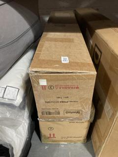 Lot 281  
            Chesterfield SR47 - Parcel Delivery Only 

                
YAHEETECH ARTIFICIAL CHRISTMAS TREE - MODEL NO. 411264 TO INCLUDE YAHEETECH YAHEE...